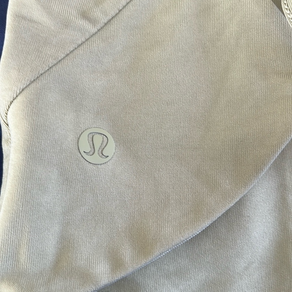 Lululemon Light Green Cropped Tank